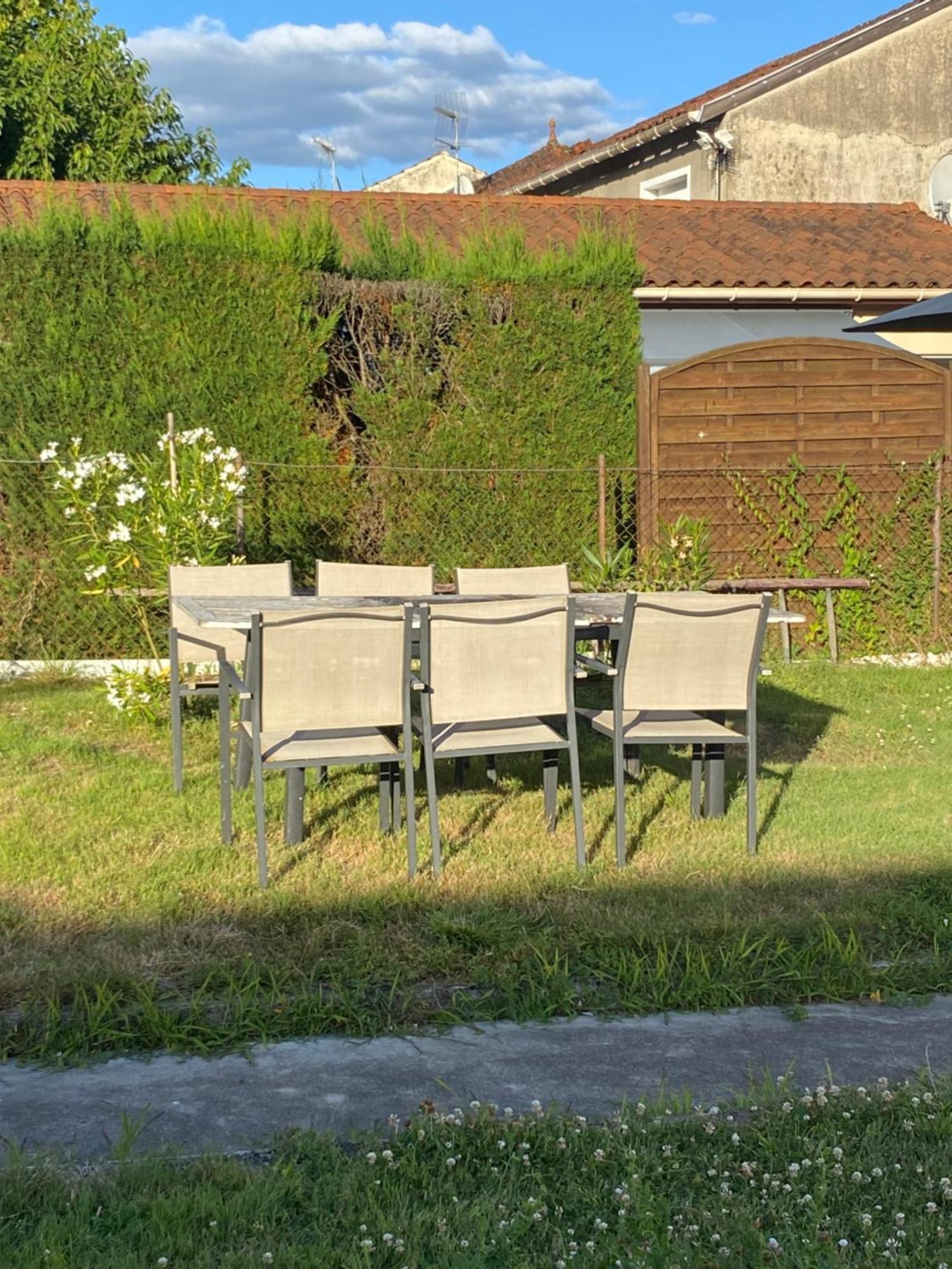 L Atelier Du Golf Appartement Périgueux Buitenkant foto